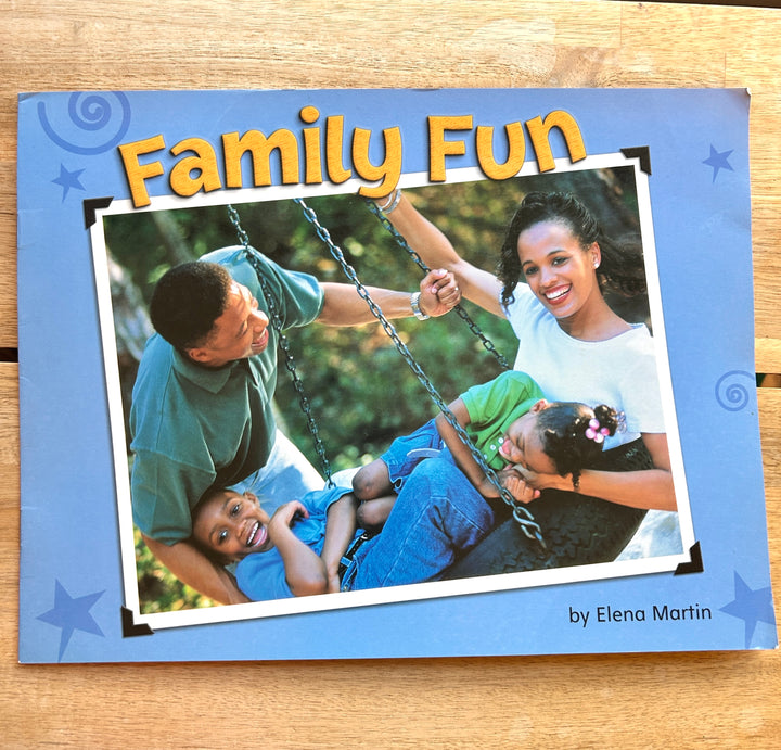 Family Fun by Elena Martin (Paperback Book)