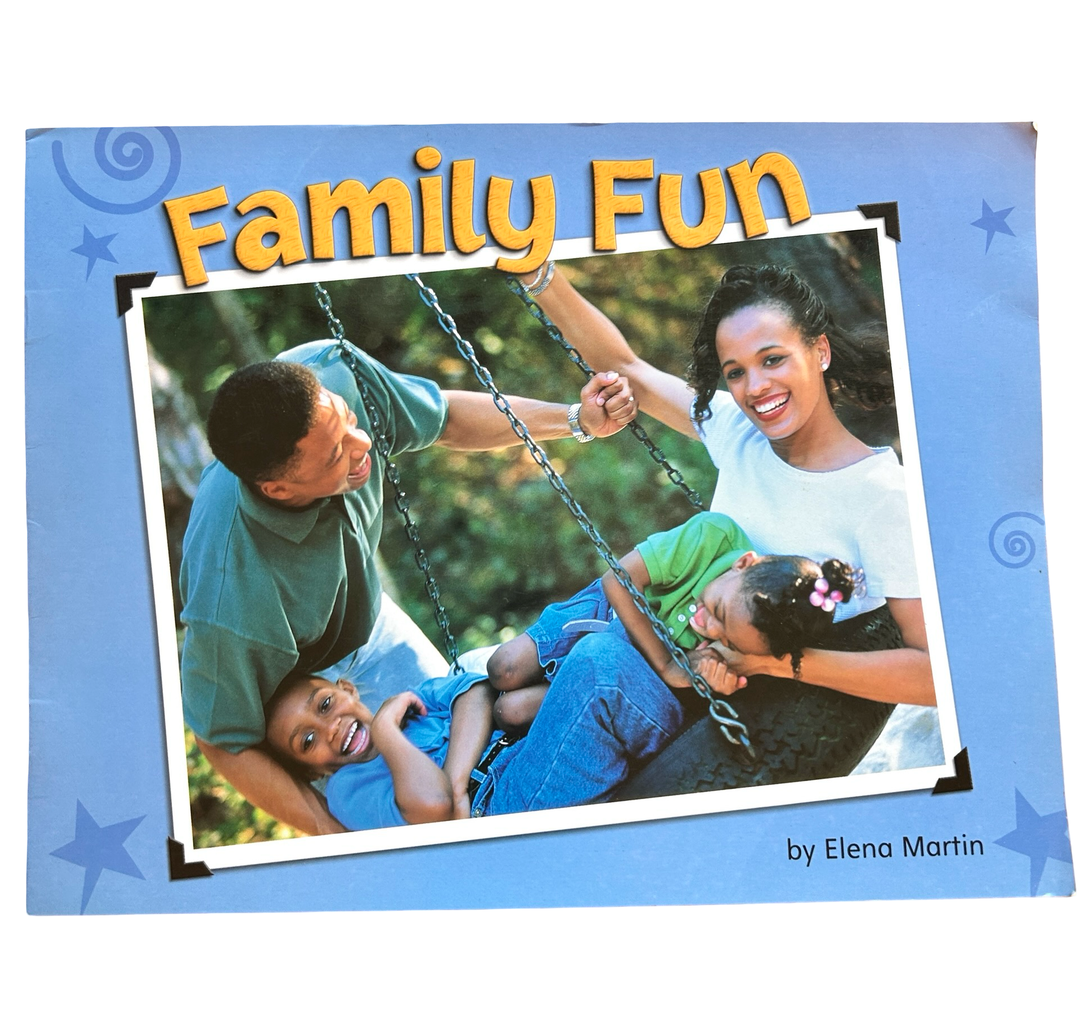 Family Fun by Elena Martin (Paperback Book)