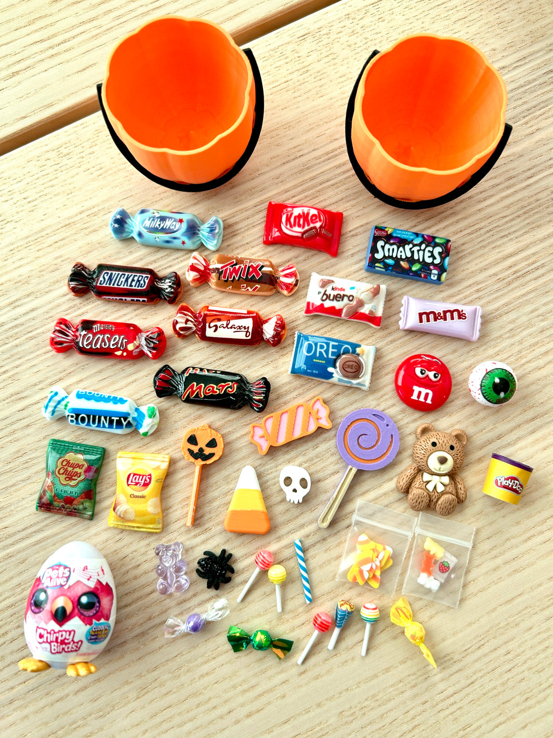 Mini Pumpkin Boo Basket | Miniature Halloween Candy Set