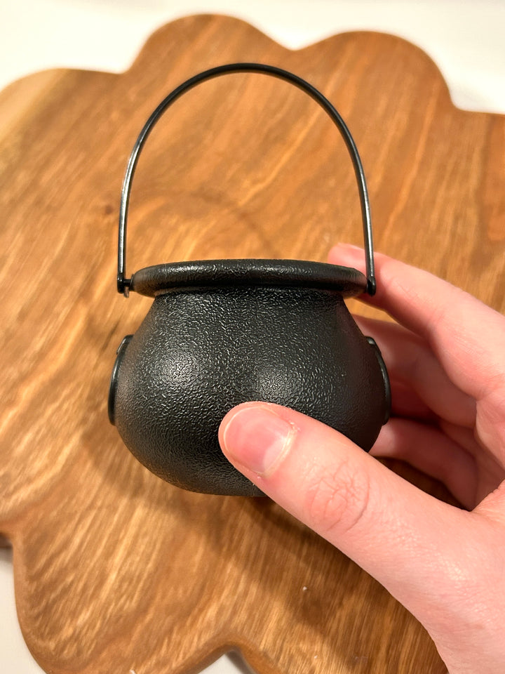 Small Black Witch Cauldron Sensory Cup