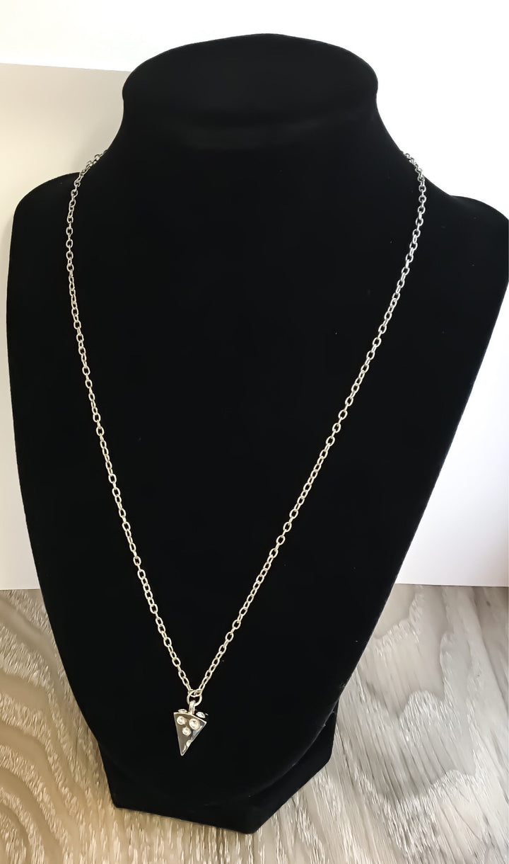Collier mini pizza « J’ai volé mon cœur », cadeau pour meilleure amie, cadeau d’amitié, bijou pizza, collier fromage minimaliste, cadeau pour épouse