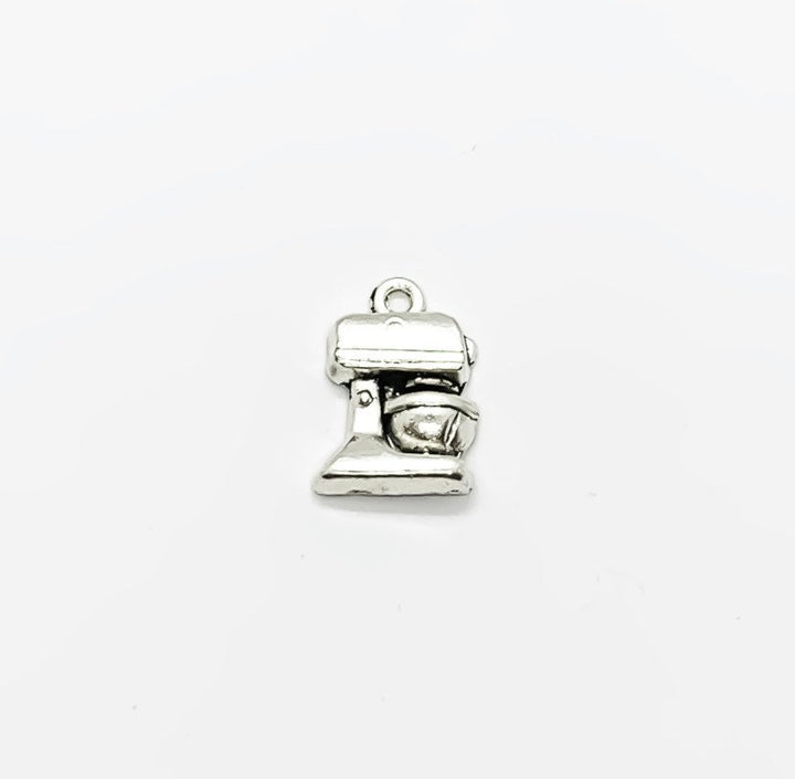 1 breloque mini robot culinaire, breloques individuelles, breloques cuisine, breloques pâtisserie, breloques boulanger, breloques de cuisine, breloque robot culinaire, breloques chef