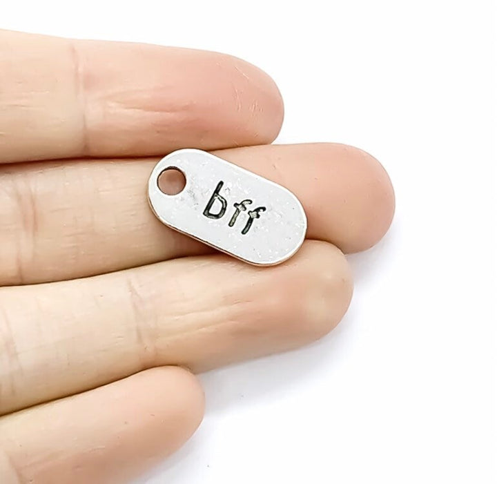 Breloque BFF, Breloque argent antique, Breloque individuelle, Pendentif BFF, Cadeau pour meilleure amie, Bijou pour meilleures amies, Breloque d'amitié, Bijou à faire soi-même