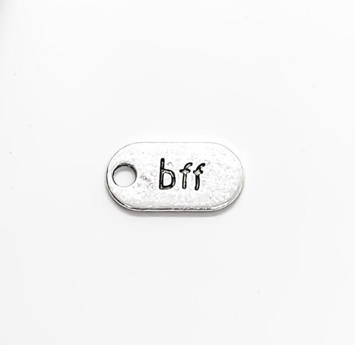Breloque BFF, Breloque argent antique, Breloque individuelle, Pendentif BFF, Cadeau pour meilleure amie, Bijou pour meilleures amies, Breloque d'amitié, Bijou à faire soi-même