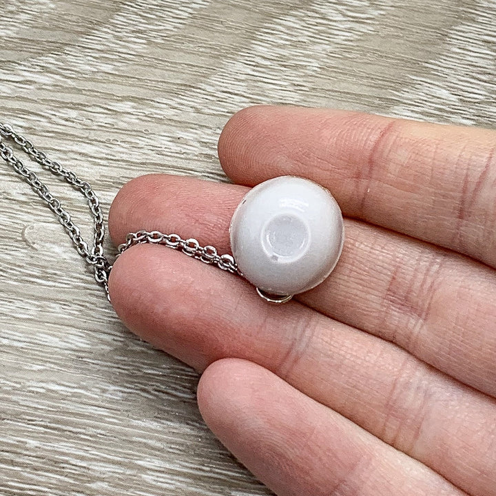 Collier pendentif poutine miniature, carte « Je t'aime plus qu'un Canadien n'aime la poutine », collier miniature gourmand, cadeau d'amitié, joli cadeau d'anniversaire