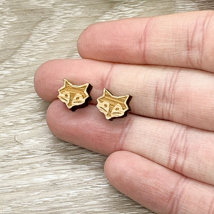 Fox Stud Earrings, Tiny Fox Head Earrings, Animal Lover Jewelry, Cute Wooden Earrings, Unique Jewelry, Gift for Her, Winter Jewelry