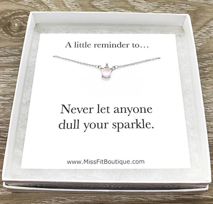 Collier Licorne en Opale, Bijou en Argent Sterling, Bijou Licorne Scintillant, Cadeau pour les Amoureux des Licornes, Pendentif Licorne, Cadeau pour Adolescente, Anniversaire