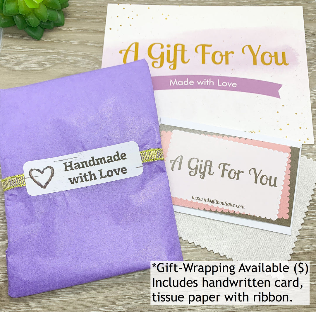Hello Grandma Card, Tiny Heart Necklace, Gift for New Grandma, Pregnancy Announcement Gift, Grandmother Necklace, New Baby Reveal Gift