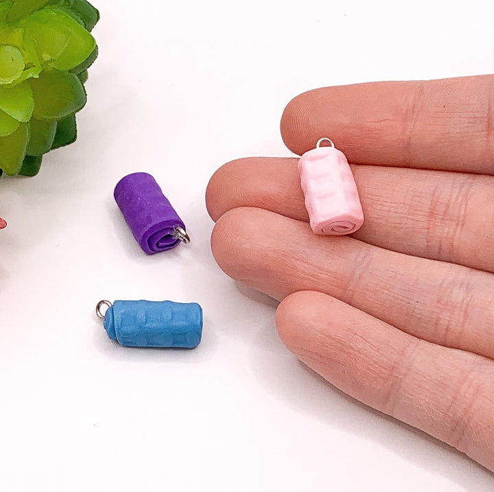 Porte-clés Yoga, Porte-clés Mini Tapis de Yoga, Breloque « Le Yoga Guérit l'Âme », Cadeau pour Professeur de Yoga, Cadeau pour les Passionnées de Yoga, Cadeau de Noël pour les Yogis