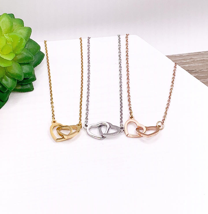 Carte « Sœurs par le sang », Collier double cœur, Collier deux cœurs entrelacés, Cadeau pour sœurs, Cadeau pour sœur par alliance, Cadeau d'anniversaire