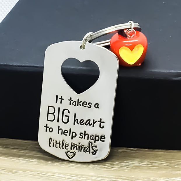 It Takes A Big Heart to Help Shape Little Minds Keychain, Teacher Appreciation Gift, Red Apple Keychain, Gift from Student, School Teacher