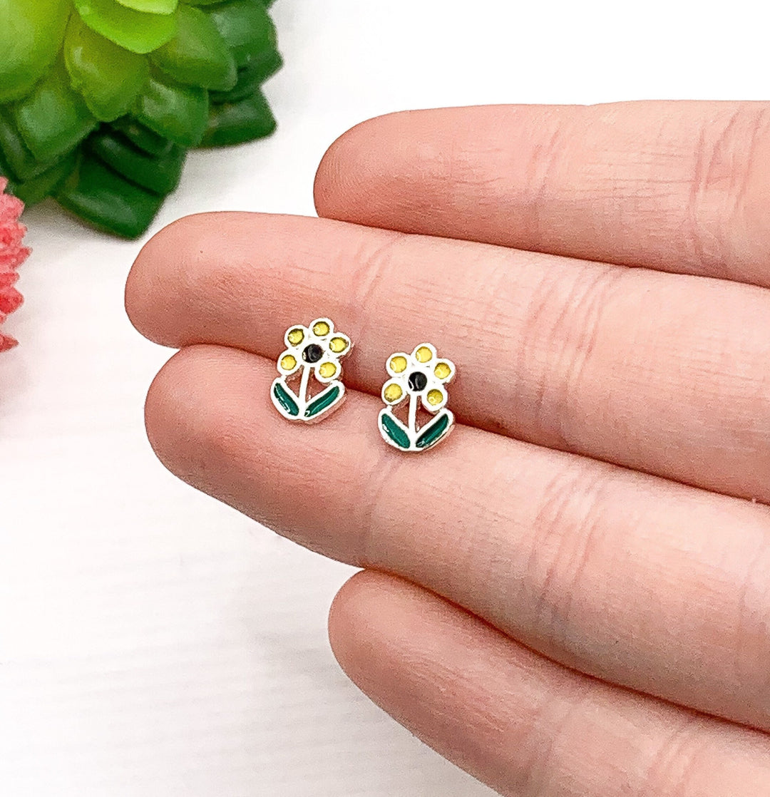 Tiny Flower Stud Earrings, Sterling Silver Earrings, Tiny Floral Jewelry, Minimal Jewelry, Gift for Gardener, Jewelry for Little Girls