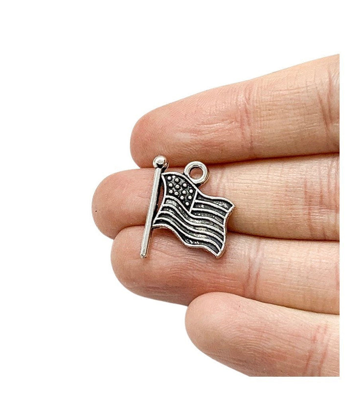 1 Tiny American Flag Charm, United States Flag Charm, Individual Charms, USA Charms, Patriotic Charm, Fourth of July Charm, Jewelry Findings