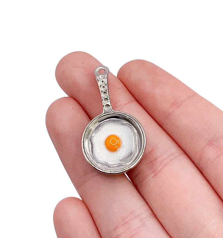 1 Fried Egg in Pan Charm, Egg Charms, Gift for Egg Lover, Breakfast Charms, Kitchen Charm, Frying Pan Charm, DIY Jewelry Findings