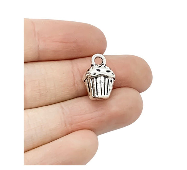 1 Tiny Muffin Charm, Miniature Cupcake Charm, Individual Charm, Baking Charms, Baker Jewelry, Muffin Charms, Kitchen Charms, Baked Goods