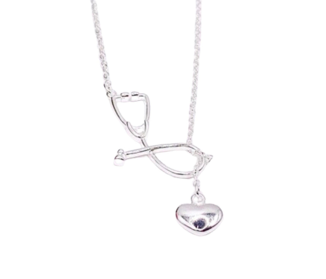 Collier stéthoscope avec pendentif cœur, bijou infirmière, collier médical, cadeau pour médecin, cadeau pour étudiant en médecine, cadeau pour jeune diplômé