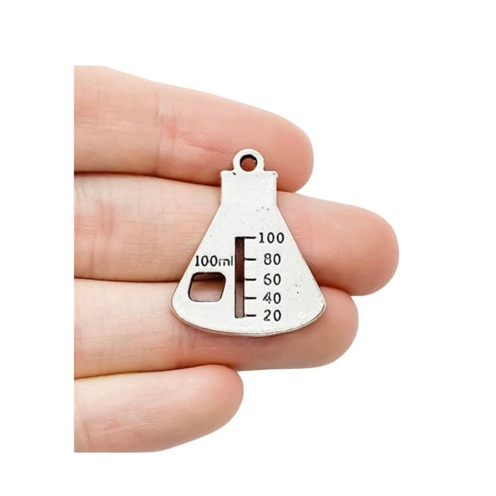 1 Grand bécher de laboratoire - Breloque individuelle, Breloque de laboratoire, Breloque pour étudiants, Breloque pour lycéens, Breloque scientifique, Breloque de chimie, Breloque médicale