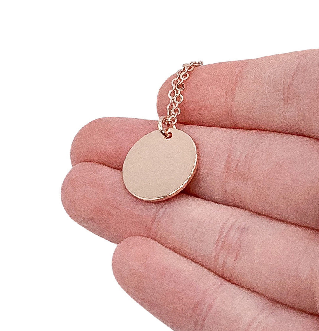 Collier « Meilleures Amies », Bijou minimaliste, Collier pour meilleure amie, Cadeau pour sœur, Collier d'amitié, Collier gravé humoristique