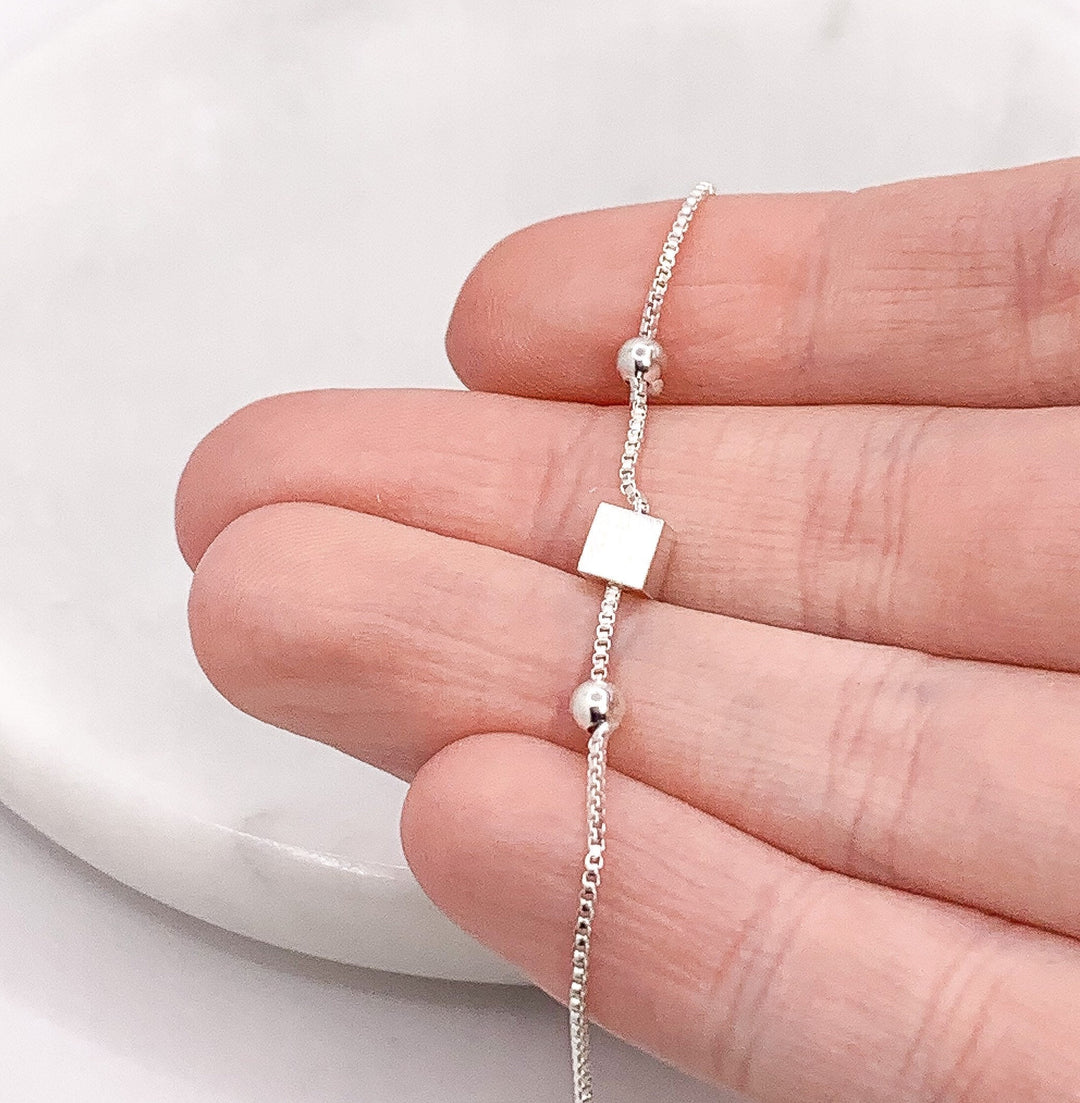 Bijou pour fille, Bracelet petit cube, Cadeau de la mère, Cadeau de maman pour sa fille, Carte pour une maman aimante, Cadeau de fin d'études, Cadeau d'anniversaire