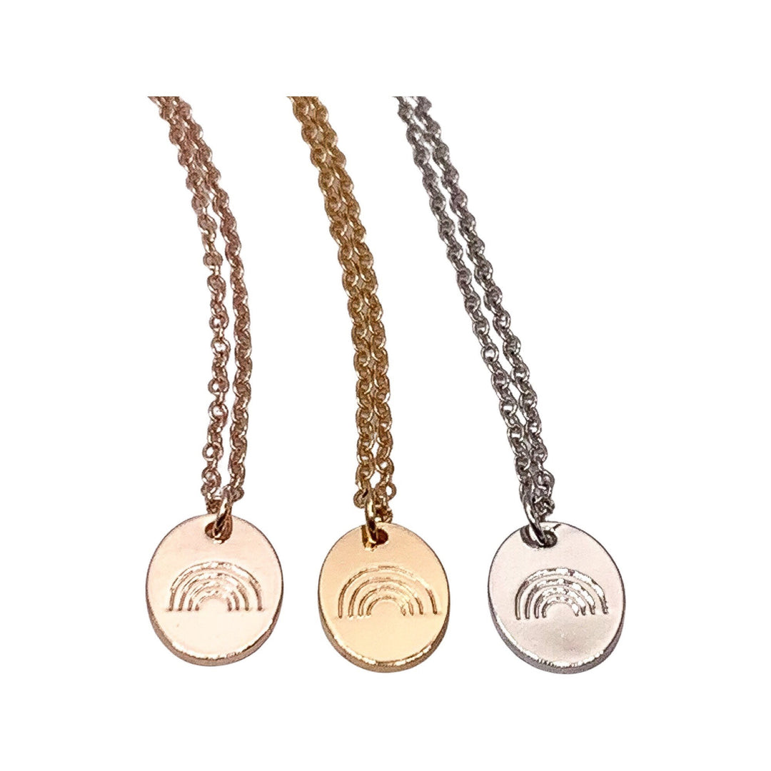 Collier Soleil, Pendentif Soleil Rayonnant, Collier Délicat, Collier Soleil Céleste Minimaliste, Collier Croissant de Lune, Collier Arc-en-ciel