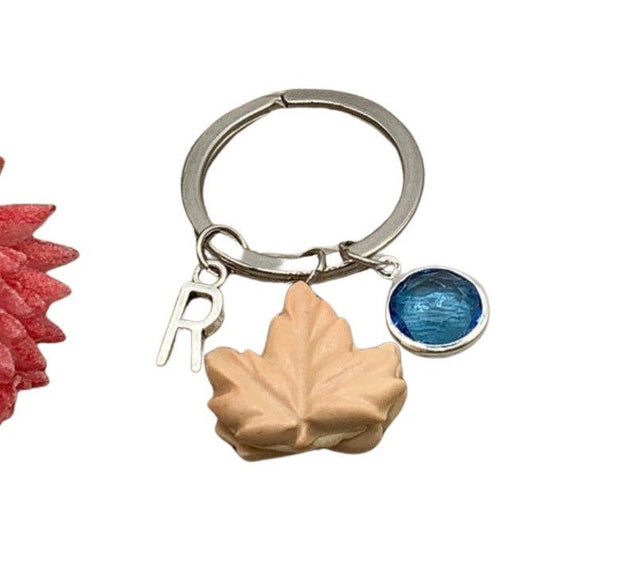 Cookie Keychain, Maple Leaf Cookie Keyring, Cute Gift, Baking Addict, Unique Keychain, Miniature Cookie Charm, Foodie Gift, Foodie Keyring