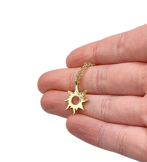 Sunshine Necklace, Sunburst Pendant, Dainty Necklace, Minimalist Celestial Sun Necklace, Summer Jewelry, Rose Gold Sunshine Necklace