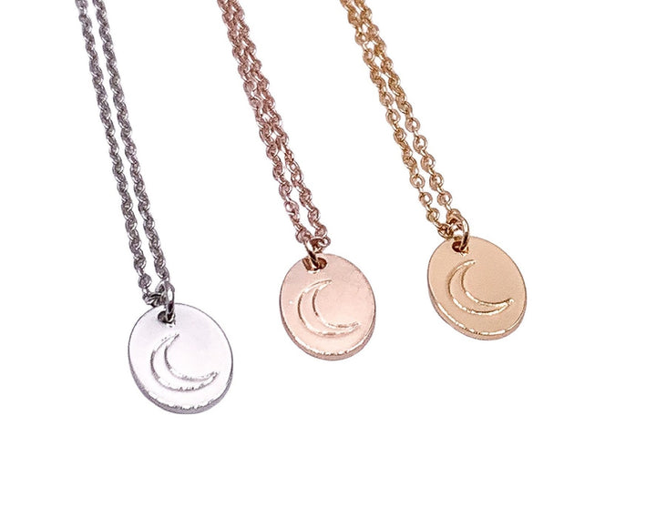 Collier Soleil, Pendentif Soleil Rayonnant, Collier Délicat, Collier Soleil Céleste Minimaliste, Collier Croissant de Lune, Collier Arc-en-ciel