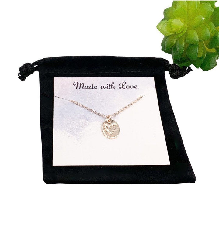 Collier petit cœur, pendentif cœur délicat, collier cœur, cadeau pour fille, collier de demoiselle d'honneur, cadeau pour petite amie, bijoux pour adolescente