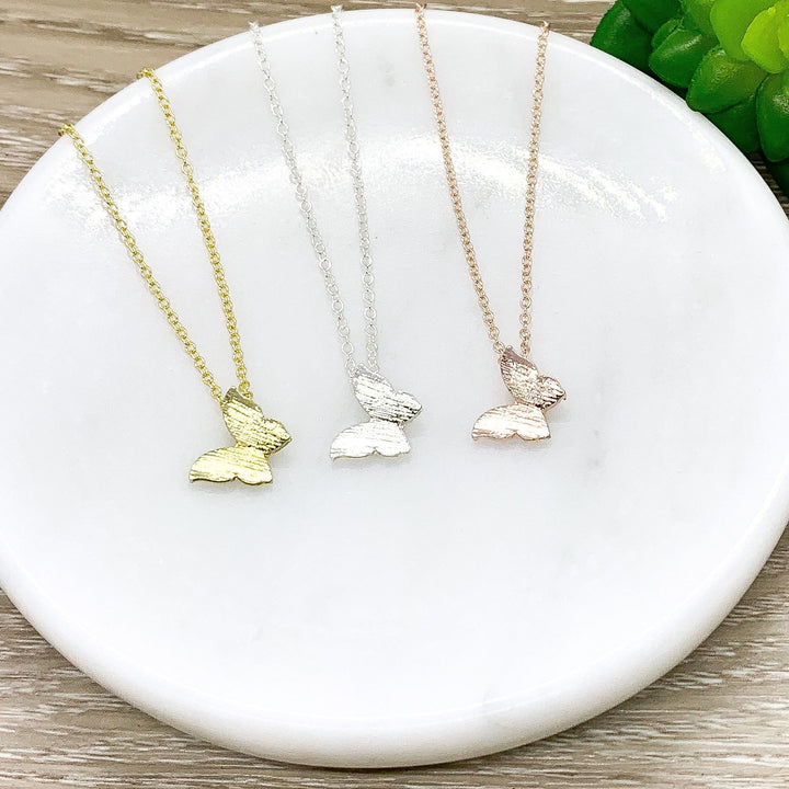 Collier papillon miniature, Bijou papillon, Cadeau pour les amoureux des insectes, Collier insecte, Bijou de printemps, Collier délicat, Collier pour petite fille