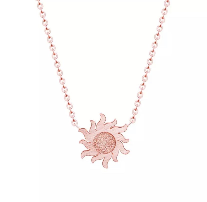 Collier Soleil, Pendentif Soleil, Collier Délicat, Collier Soleil Céleste Minimaliste, Bijou d'Été, Collier Soleil en Or Rose