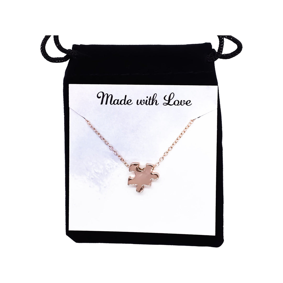 Collier délicat en forme de puzzle, pendentif en or rose représentant une pièce de puzzle, bijou pour l'autisme, cadeau pour une maman d'enfant autiste, cadeau pour un enseignant spécialisé