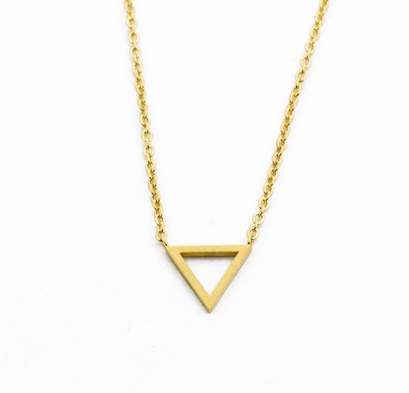 Collier petit triangle, Collier Trinité, Collier à superposer, Pendentif triangle ouvert, Collier géométrique, Collier délicat, Cadeau de Noël