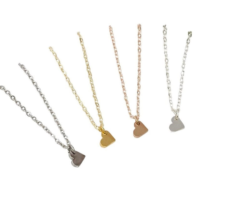 Collier petit cœur en or rose, pendentif cœur délicat, collier pour fille, collier d'amitié, cadeau pour petite-fille