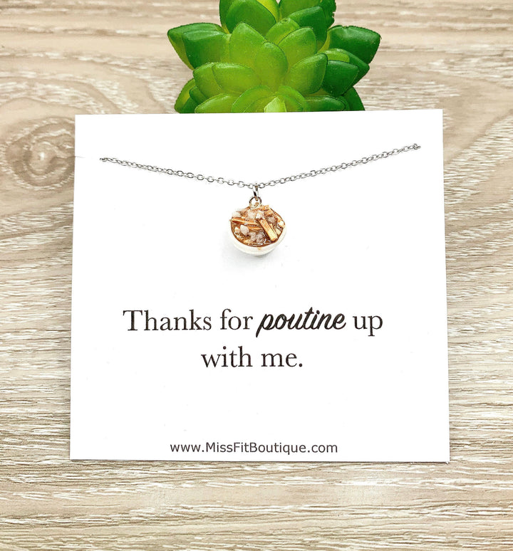 Carte de remerciement humoristique, mini collier poutine, breloque miniature gourmande, collier poutine réaliste, carte humoristique sur le thème de la nourriture, cadeau d'amitié pour elle