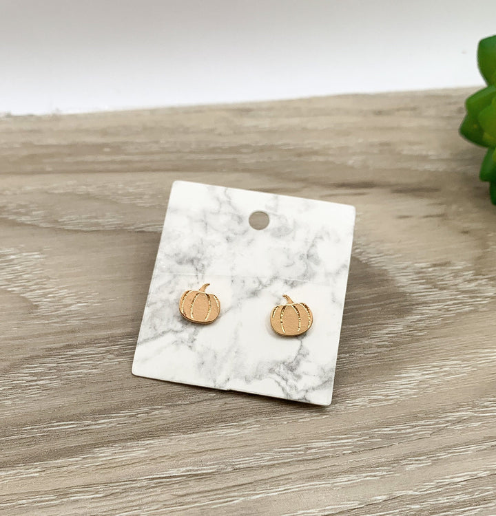 Boucles d'oreilles citrouille, boucles d'oreilles d'Halloween, bijoux d'automne, clous d'oreilles automnaux, cadeau de bijoux effrayants, boucles d'oreilles originales, style champêtre automnal