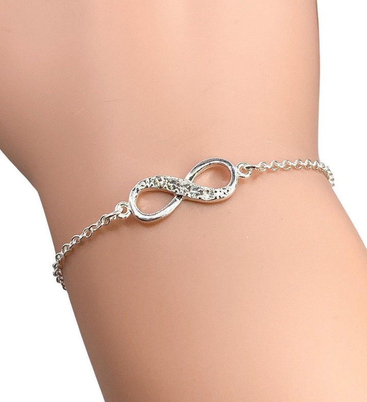 Bracelet infini, Bracelet chaîne symbole infini, Bijou éternité, Bracelet délicat, Cadeau symbolique, Bijou minimaliste