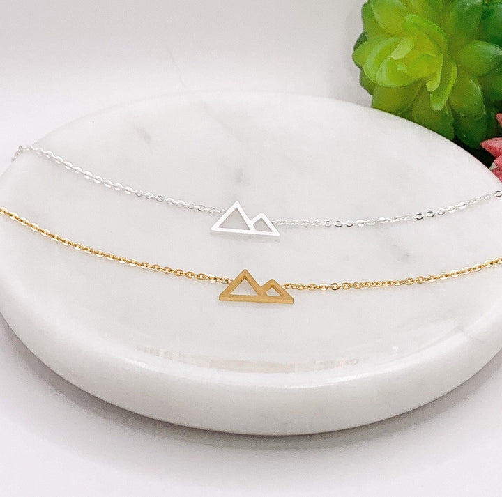 Bracelet Chaîne Montagne, Bracelet de Voyage, Bijou Minimaliste, Cadeau pour Amoureux de la Nature, Bracelet de Randonnée, Cadeau Symbolique pour Voyageur, Cadeau de Pâques