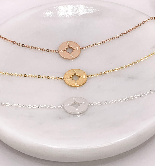 Compass Bracelet, Gift for Traveler, Compass Chain Bracelet, Wanderlust Gift, Promise Bracelet, Long Distance Gift, Minimalist Jewelry