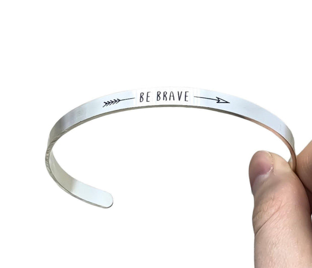 Be Brave Bangle Bracelet, Affirmation Jewelry, Mental Health Gift, Motivational Gift, Gift for Friend, Mantra Bracelet, Minimal Cuff Bangle