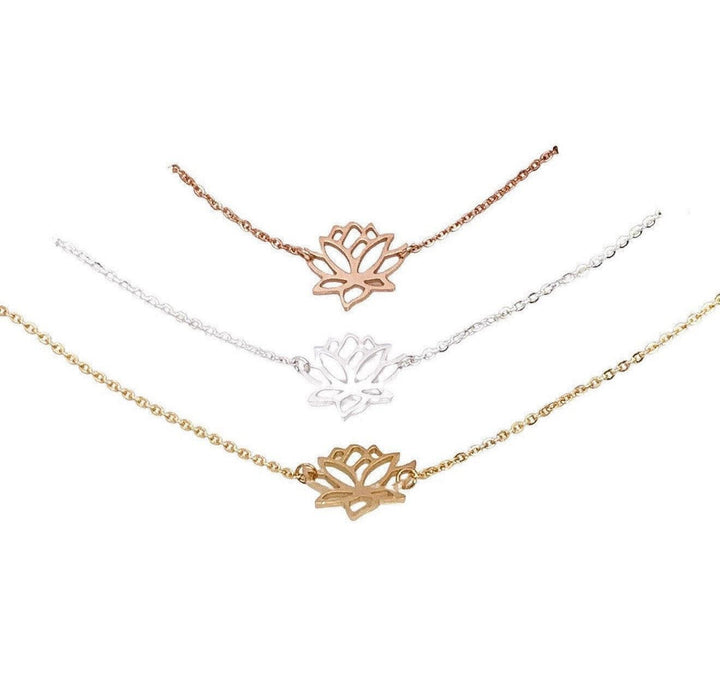 Bracelet Lotus, Bracelet Chaîne Fleur de Lotus, Cadeau pour les passionnées de yoga, Bracelet minimaliste, Bijou floral, Bracelet pour femme, Cadeau d'anniversaire pour maman