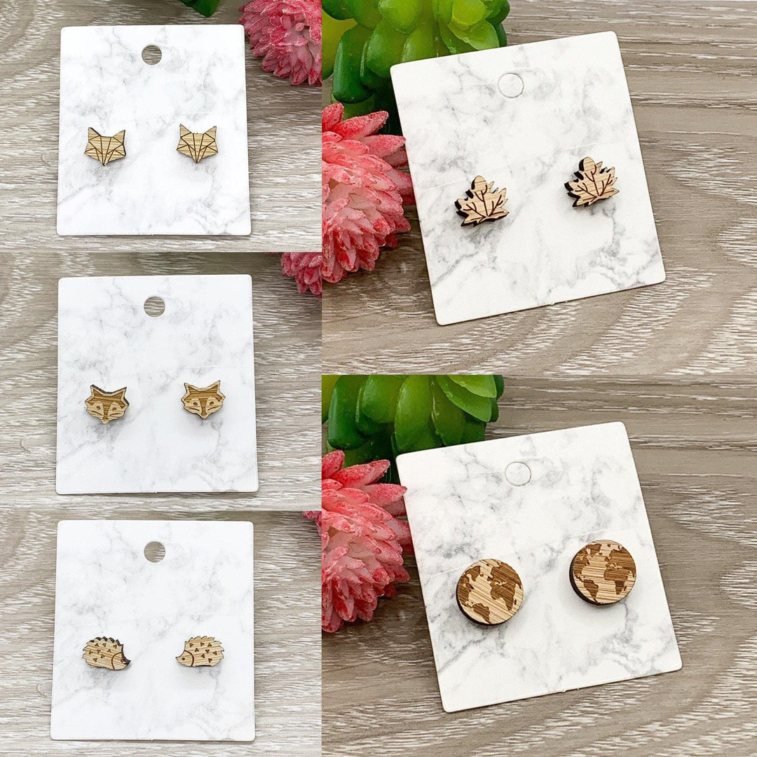 Boucles d'oreilles feuille d'érable, boucles d'oreilles puces en bois, bijoux feuillage, boucles d'oreilles canadiennes, boucles d'oreilles en bois naturel, puces pour la fête du Canada, bijoux d'automne pour elle