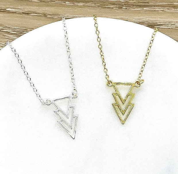 3 Arrows Necklace, Triple Arrows Pendant, Interlocking Triangles Necklace, Daughter Necklace, Dainty Necklace, Bridal Jewelry, Bridesmaid