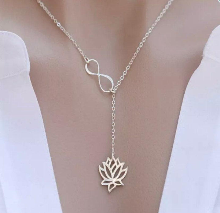 Collier Fleur de Lotus, Collier Lotus Lariat, Collier Yoga, Pendentif Floral, Cadeau pour les adeptes du yoga, Collier Zen, Collier Superposé