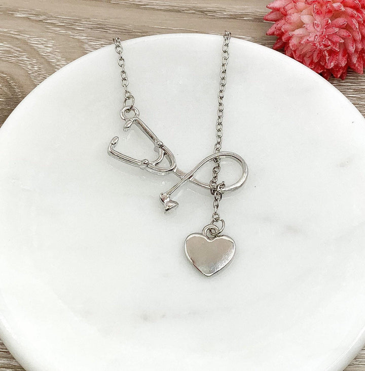 Collier stéthoscope en or rose, bijou infirmière, collier d'infirmière, cadeau pour médecin, cadeau pour étudiant en médecine, cadeau pour jeune diplômé, cadeau de remerciement