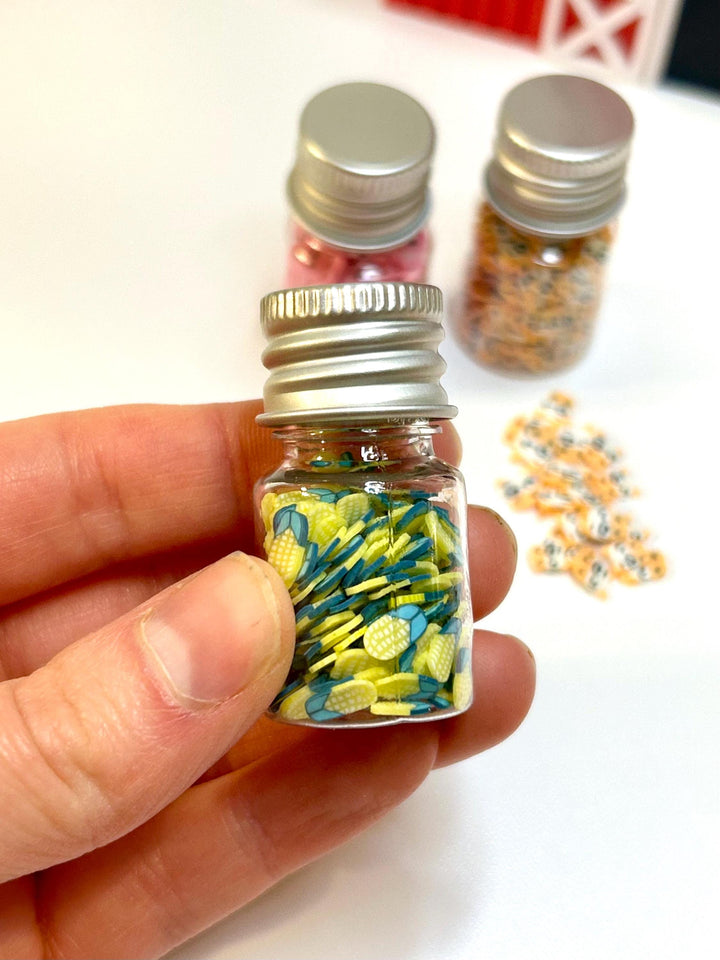 Tractor Sensory Filler Mix | Corn Maze Sensory Bin Filler | Hay Painted Pasta Sensory Play | Farm Loose Parts | Montessori Fall Themed Play