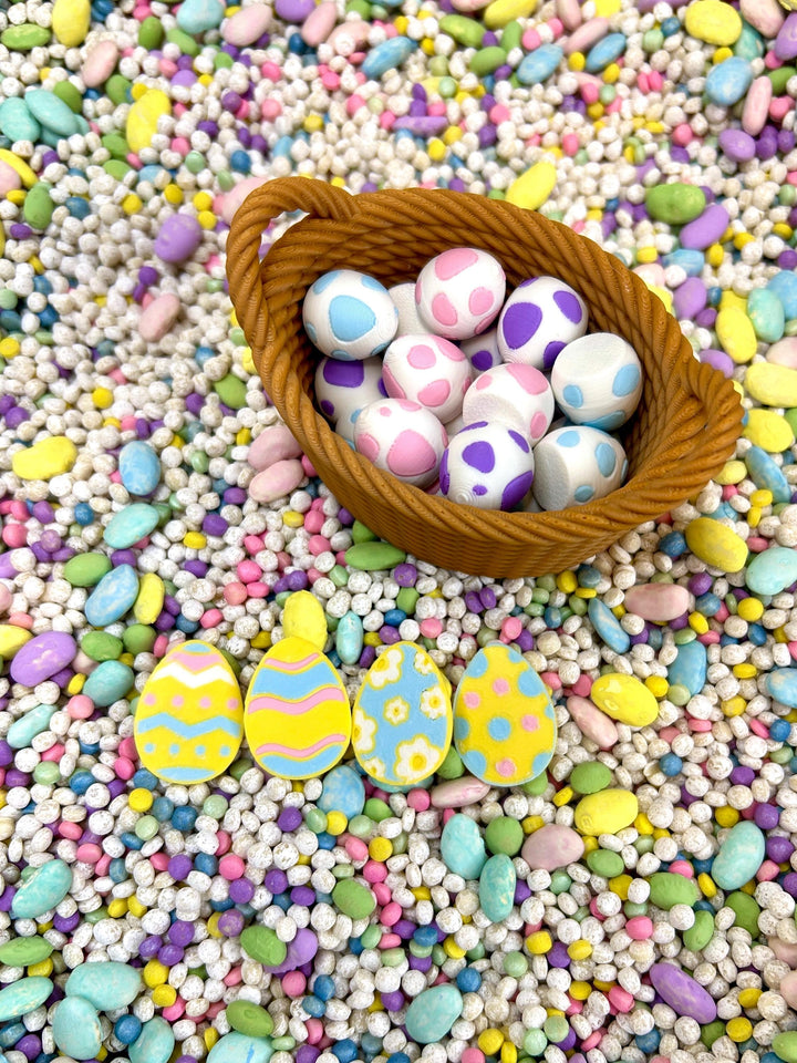 Small Easter Basket with 3D Printed Easter Eggs | Picnic Basket Scooper | Trinket Container | World Play | Easter Basket Gift | Mini Pouring