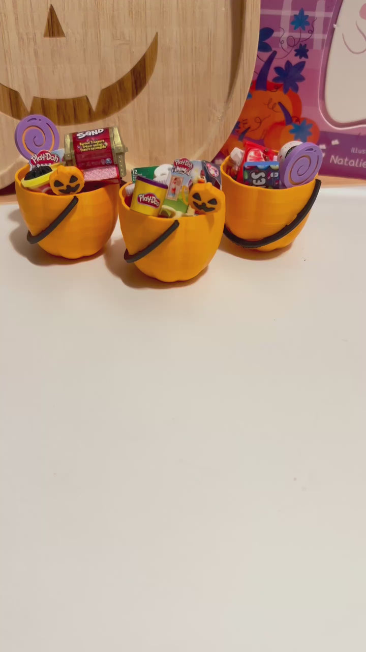 Mini Pumpkin Boo Basket | Miniature Halloween Candy Set