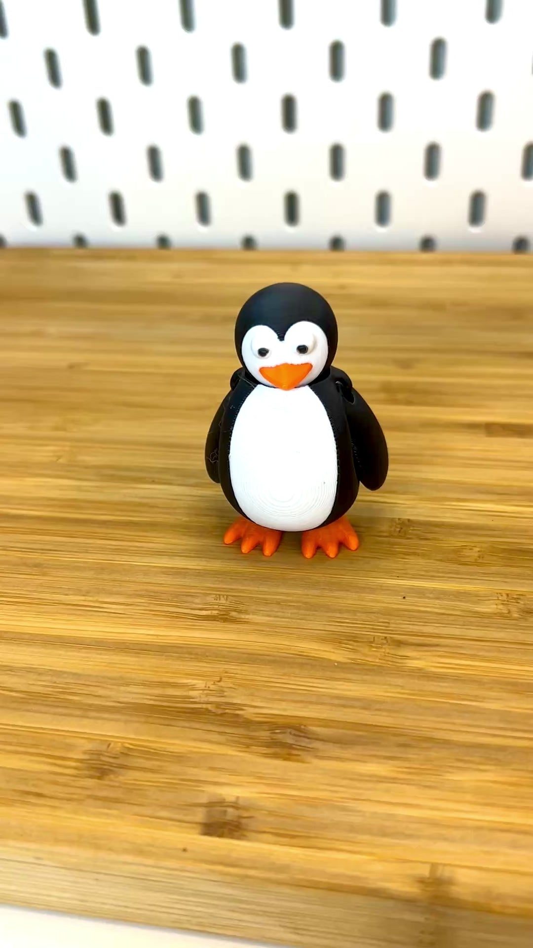 3D Printed Articulated Penguin