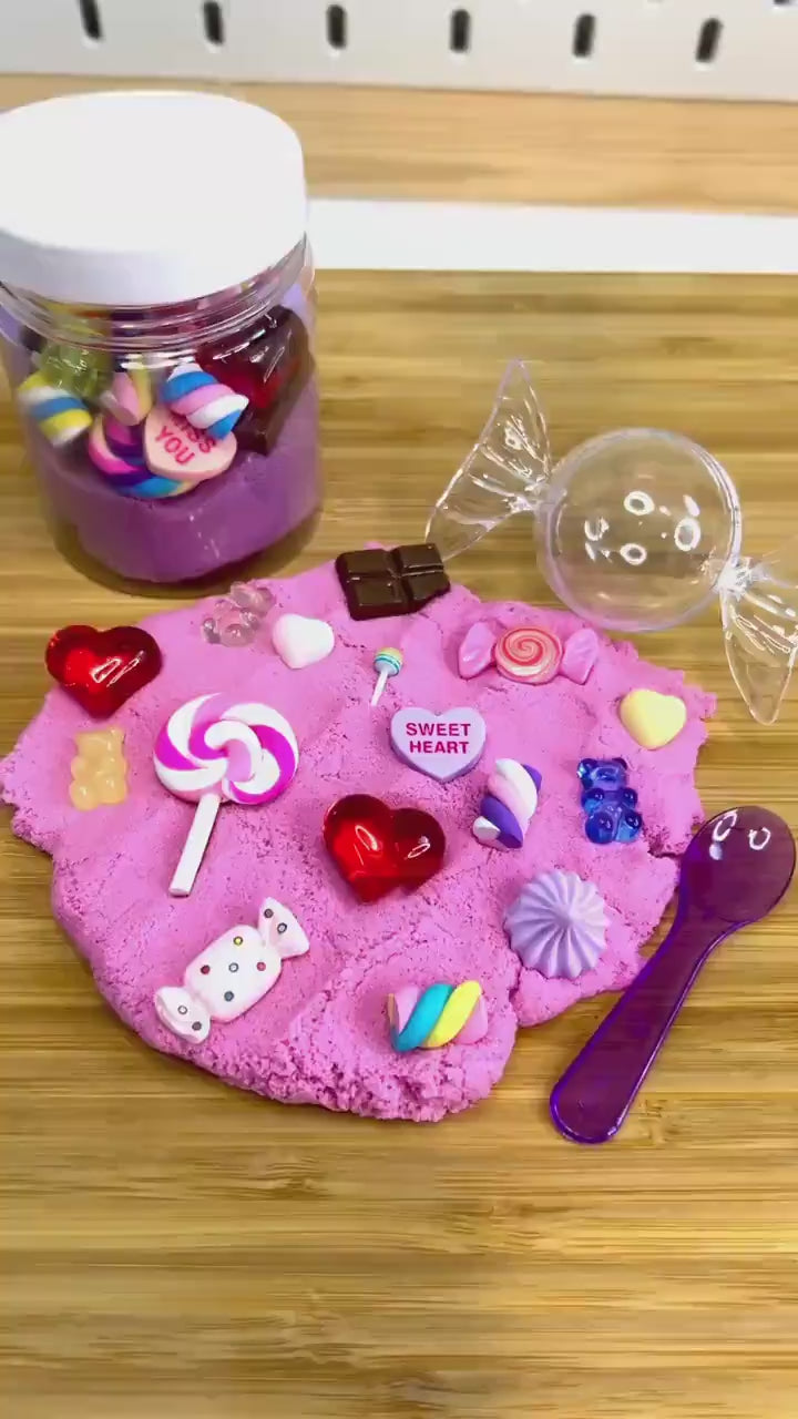 Candy-Themed Kinetic Sand Kit for Kids | Valentine’s Day Sensory Play | Pink, Red & Purple Colors | Charms Included