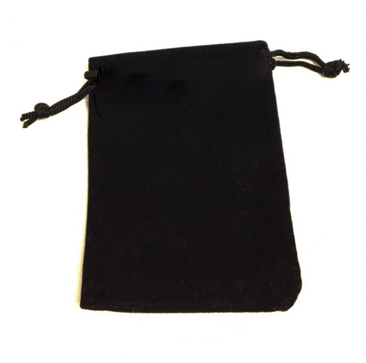 Collier avec petite note de musique en clé de sol et carte, Victor Hugo, or, argent